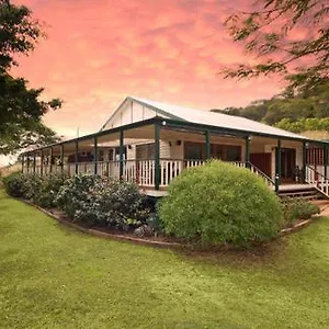Homestead And Country Amamoor
